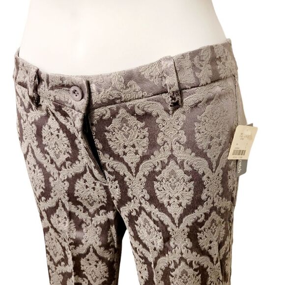 Brand New With Tag Suzy Shier Silver Dress Pants Size: 1, fit XS - Picture 2 of 8